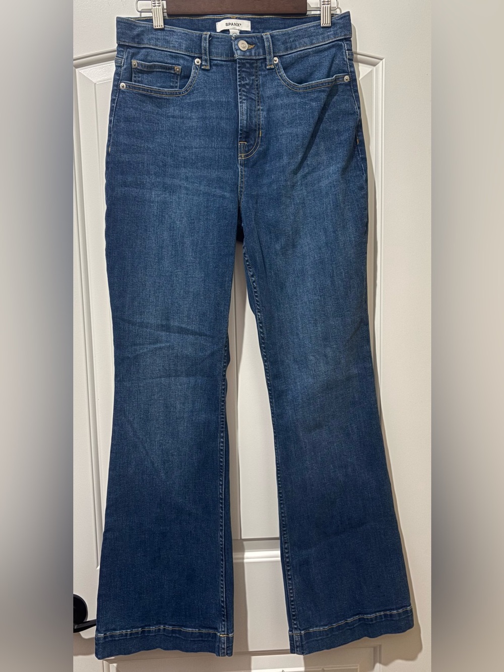 SPANX SPANXsculpt ReDefine Flare Jeans Size 12 High Rise Blue